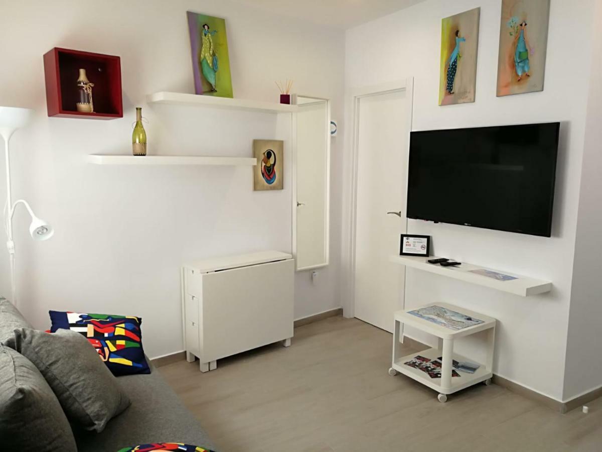 סאוטה Apartamentos Playa Benitez מראה חיצוני תמונה